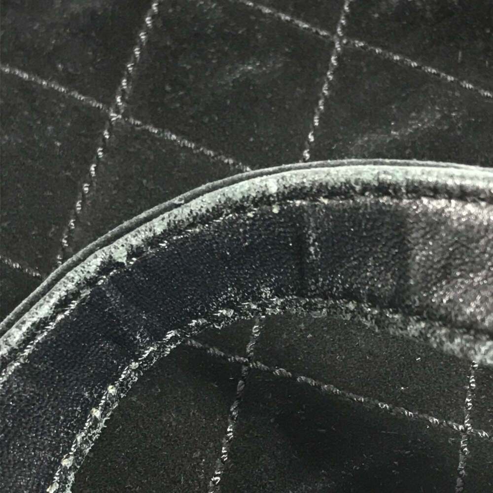 CHANEL Black Logo Tote Bag - Picture 9 of 16